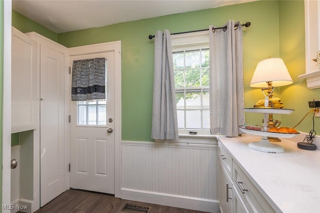 927 Roanoke Rd, Cleveland Heights, OH 44121 - photo 12