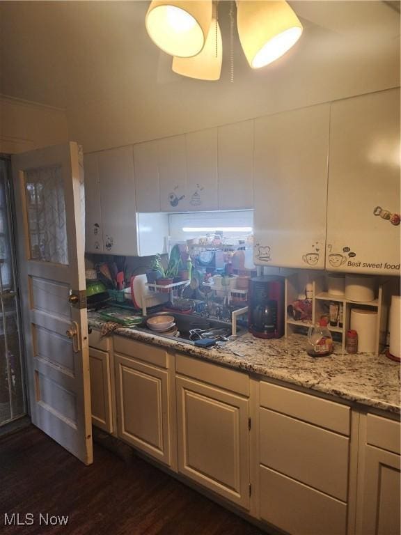 11717 Milan Ave, Cleveland, OH 44111 - photo 4