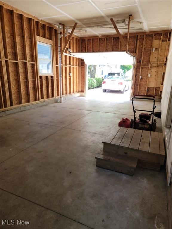 262 High St, Conneaut, OH 44030 - view of garage