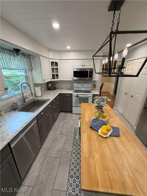 9105 Valley View Rd, Macedonia, OH 44056 - photo 6