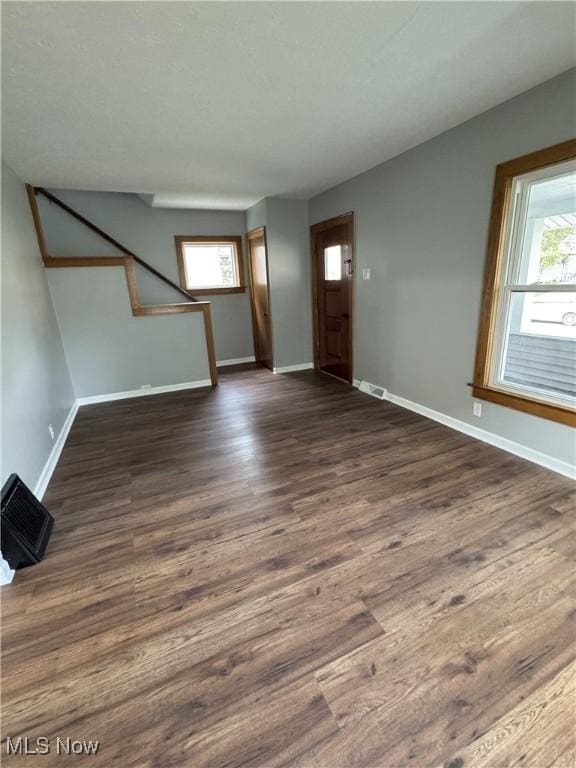 352 N Lyman St, Wadsworth, OH 44281 - photo 3