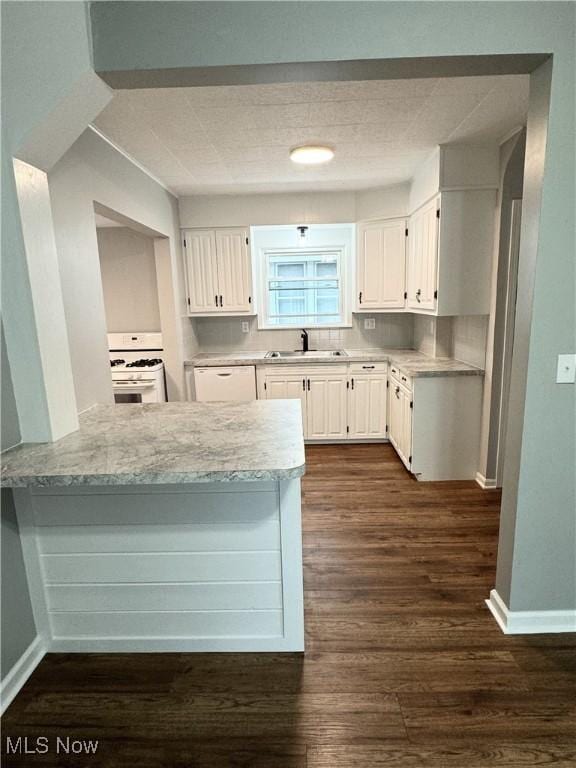 352 N Lyman St, Wadsworth, OH 44281 - photo 4