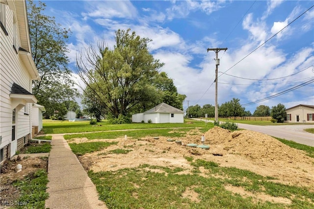 13050 Diagonal Rd, Salem, OH 44460 - view of yard