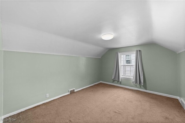19609 Winslow Rd, Shaker Heights, OH 44122 - photo 17