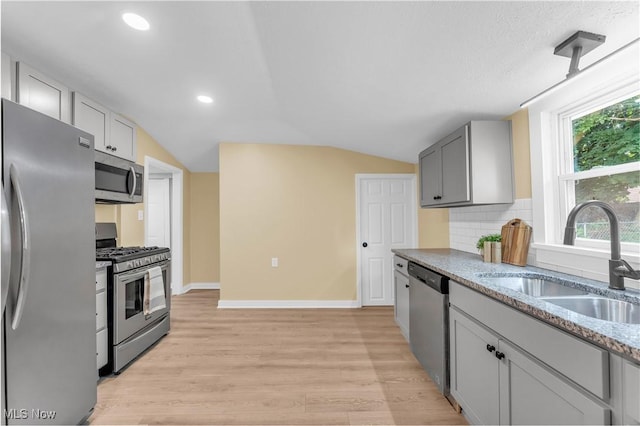 6615 Lawn Ave, Cleveland, OH 44102 - photo 15