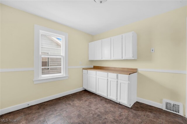 13504 Rexwood Ave, Garfield Heights, OH 44105 - photo 18