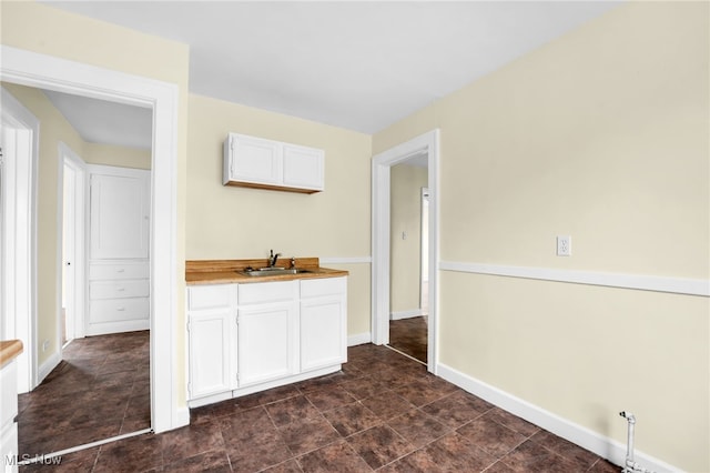 13504 Rexwood Ave, Garfield Heights, OH 44105 - photo 20
