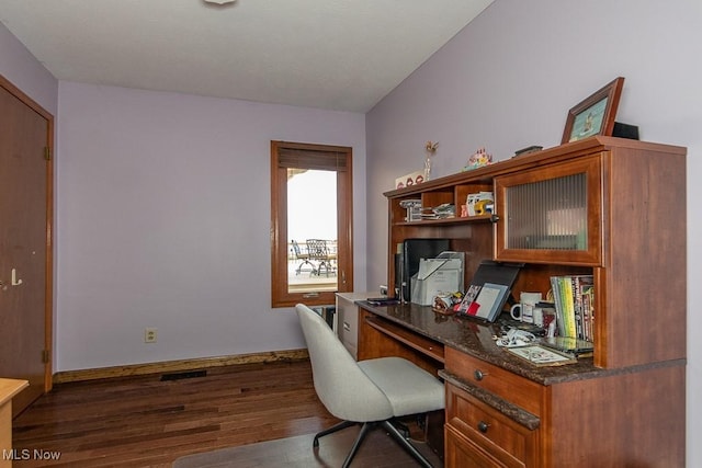 33091 Lake Shore Blvd, Eastlake, OH 44095 - photo 34