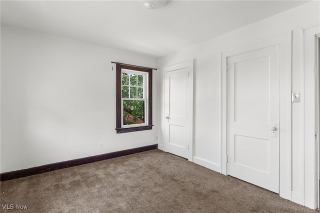 532 W Ravenwood Ave, Youngstown, OH 44511 - photo 19
