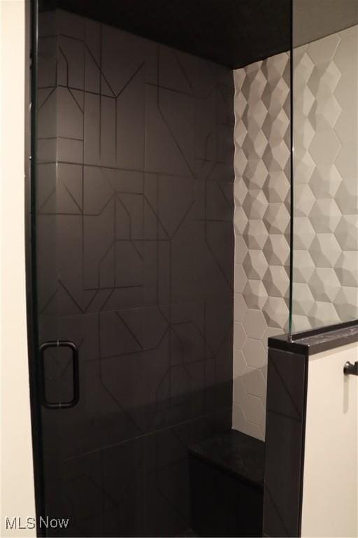 812 Spring Water Dr, Akron, OH 44333 - bathroom featuring a stall shower