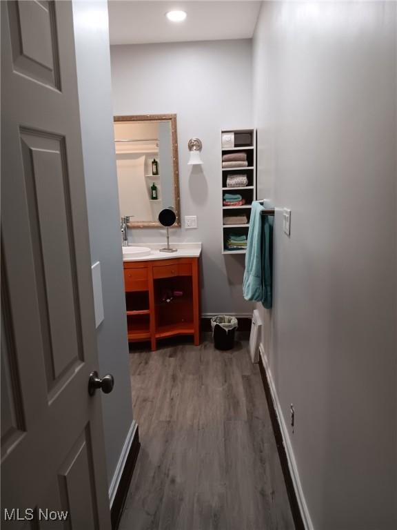 2589 W 10th St, Cleveland, OH 44113 - photo 8