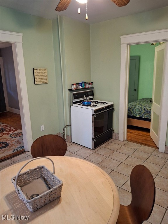 2589 W 10th St, Cleveland, OH 44113 - photo 18
