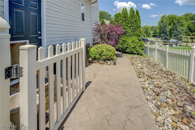 1741 Hamilton Dr, Broadview Heights, OH 44147 - view of patio