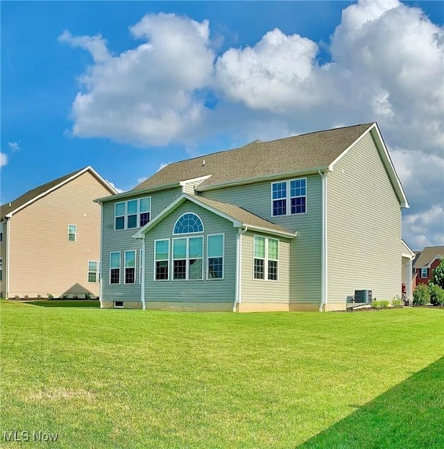 3125 Portsmouth Dr, Brunswick, OH 44212 - photo 2