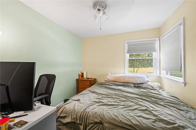 34765 Roberts Rd, Eastlake, OH 44095 - bedroom with a desk and ceiling fan