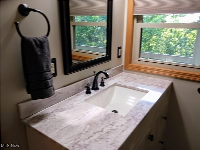 272 Oakmont Dr, Belpre, OH 45714 - photo 22