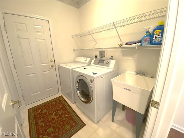 10517 W Ravine View Ct, North Royalton, OH 44133 - washroom with washer and dryer and light flooring