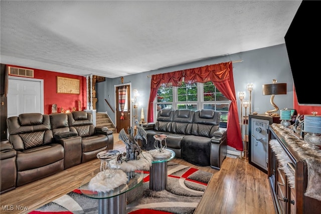 512 Hickory Ln, Painesville, OH 44077 - photo 9