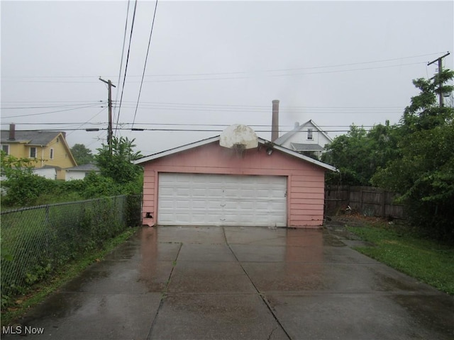 3298 E 143rd St, Cleveland, OH 44120 - view of detached garage