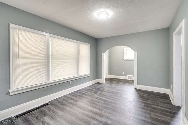 12008 Continental Ave, Cleveland, OH 44120 - photo 10