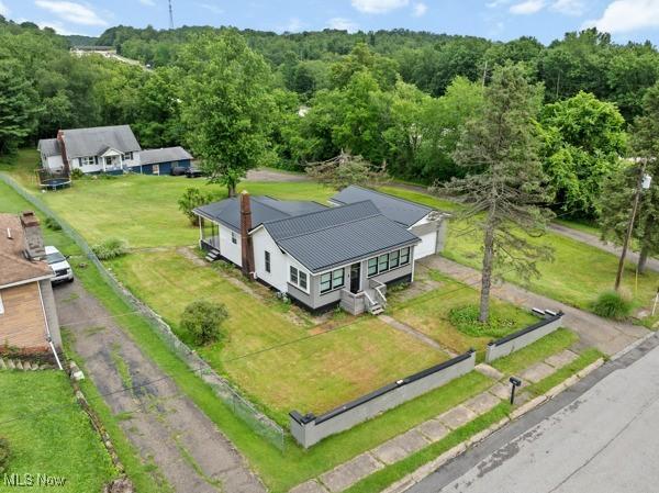 345 Ritchie Ave, Weirton, WV 26062 - view of subject property featuring a forest