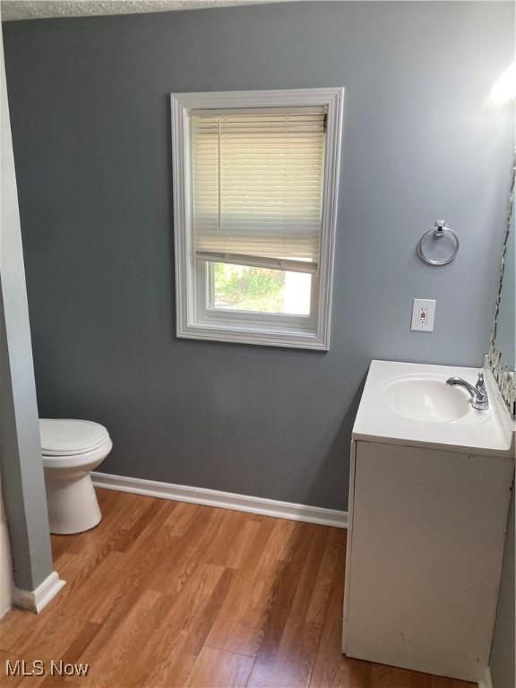 1529 Beardsley St, Akron, OH 44301 - photo 22
