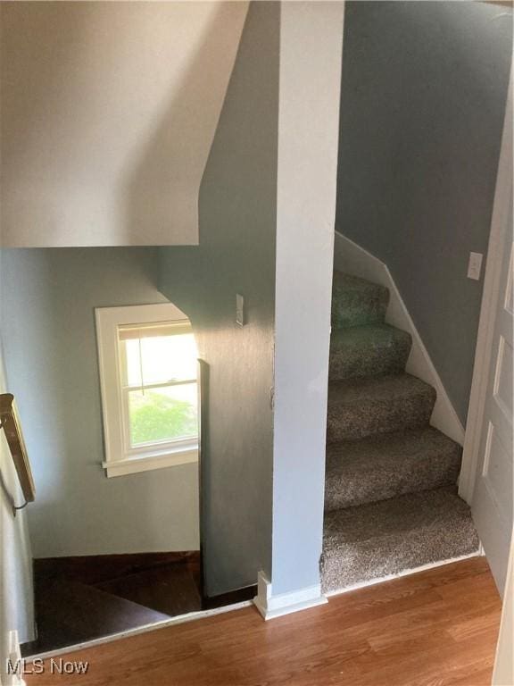 1529 Beardsley St, Akron, OH 44301 - photo 27