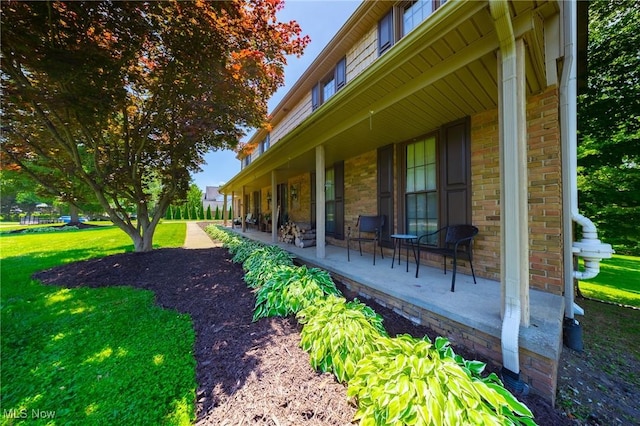 1141 Las Olas Blvd NW, North Canton, OH 44720 - view of side of home featuring a yard