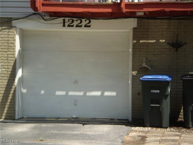 1222 N Carpenter Rd, Brunswick, OH 44212 - view of garage