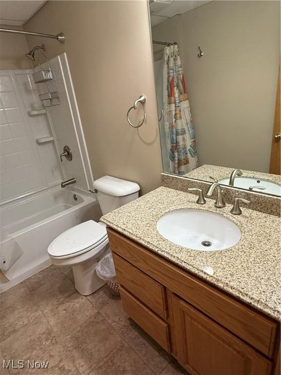 2650 W Buckhorn Dr Unit 823, Millersburg, OH 44654 - full bathroom featuring vanity, shower / bath combination with curtain, and tile patterned flooring