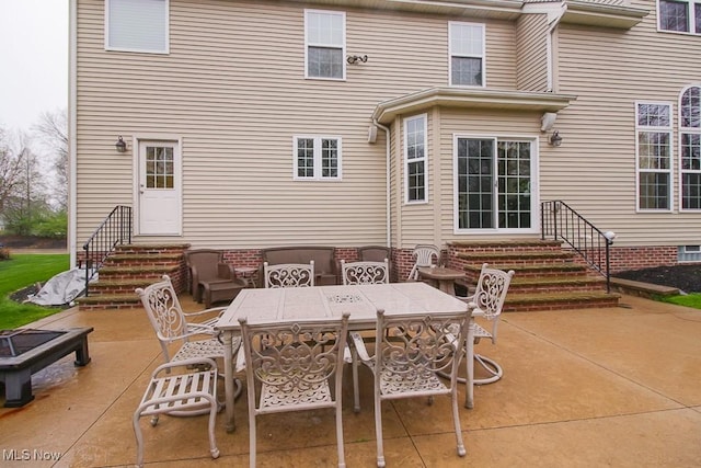 7149 Cascade Creek Ln, Independence, OH 44131 - view of patio / terrace with entry steps