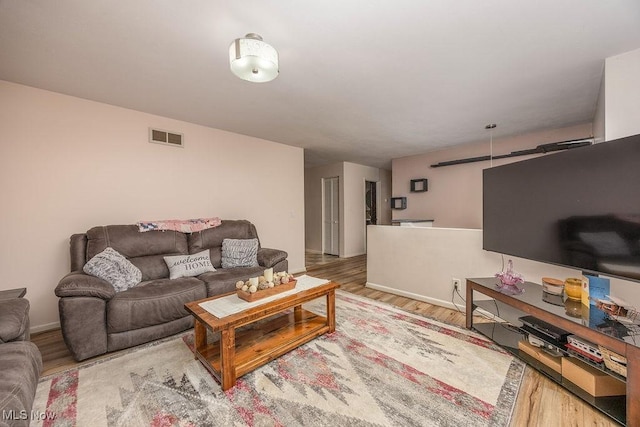200 Harris St, Newport, OH 45768 - photo 4