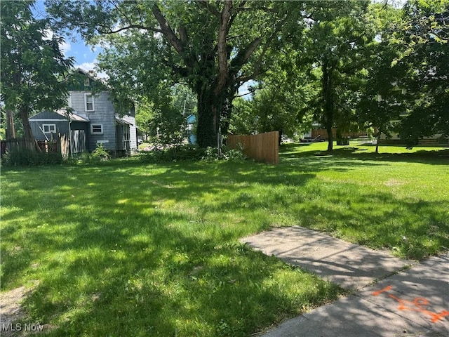 600 Parkman Rd, Warren, OH 44485 - photo 1