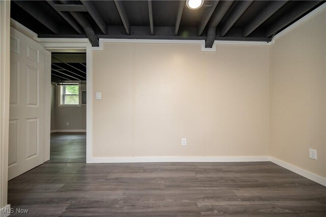 2364 Earl, Niles, OH 44446 - unfurnished room with dark wood-style flooring