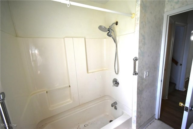 14514 Krems Ave, Maple Heights, OH 44137 - bathroom featuring tub / shower combination
