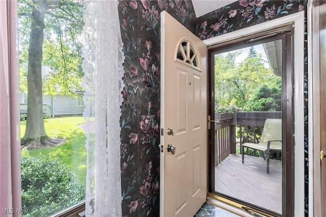 836 Arboretum Cir, Sagamore Hills, OH 44067 - entryway featuring wallpapered walls and healthy amount of natural light