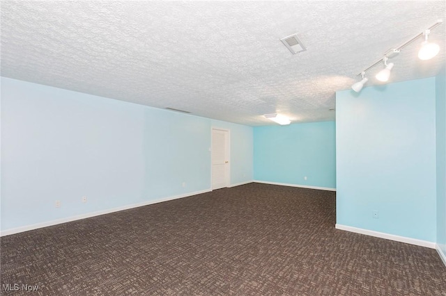 836 Arboretum Cir, Sagamore Hills, OH 44067 - empty room featuring carpet and a textured ceiling