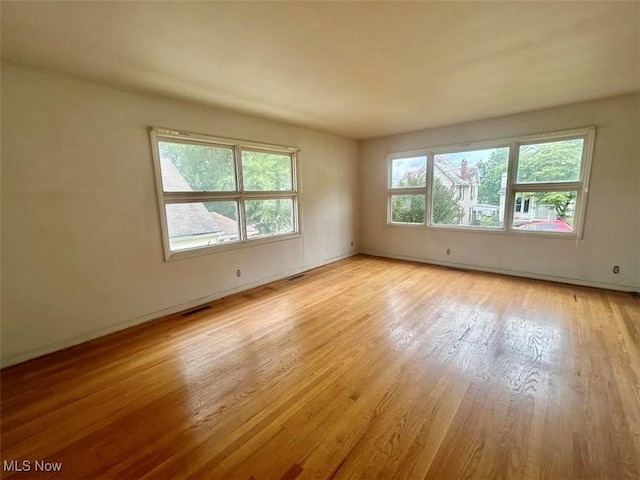 116 Euclid Pl, Marietta, OH 45750 - spare room with light wood-type flooring and baseboards