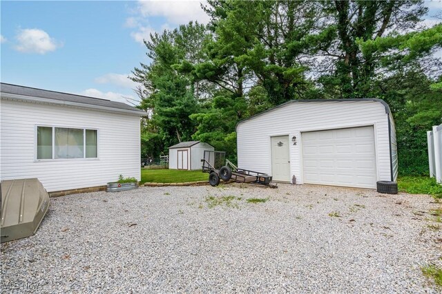 3610 Kenyon Creek Ave NW, Massillon, OH 44647 - photo 3
