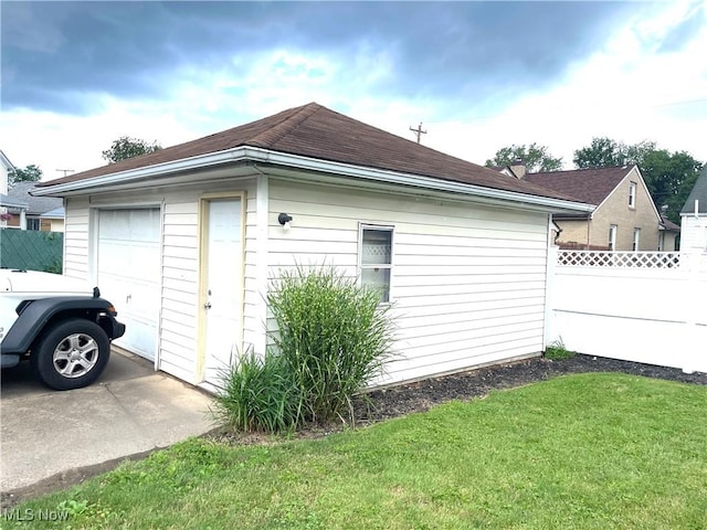 310 Jackson St, Minerva, OH 44657 - view of property exterior featuring driveway