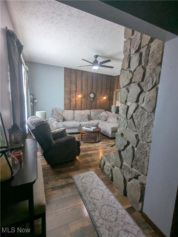 55369 Maple Hts, Bridgeport, OH 43912 - photo 3