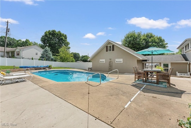 2615 Daffodil St NE, Canton, OH 44705 - view of pool with a patio area