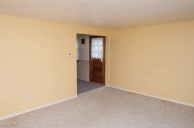 51 N Navarre Ave, Youngstown, OH 44515 - empty room with carpet flooring and baseboards