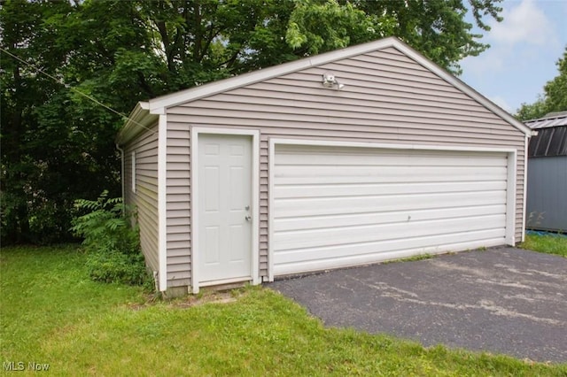 51 N Navarre Ave, Youngstown, OH 44515 - view of detached garage