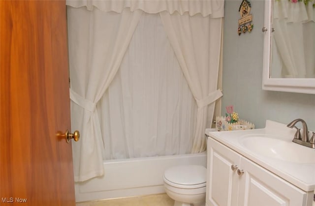 51 N Navarre Ave, Youngstown, OH 44515 - full bath with vanity and shower / tub combo with curtain