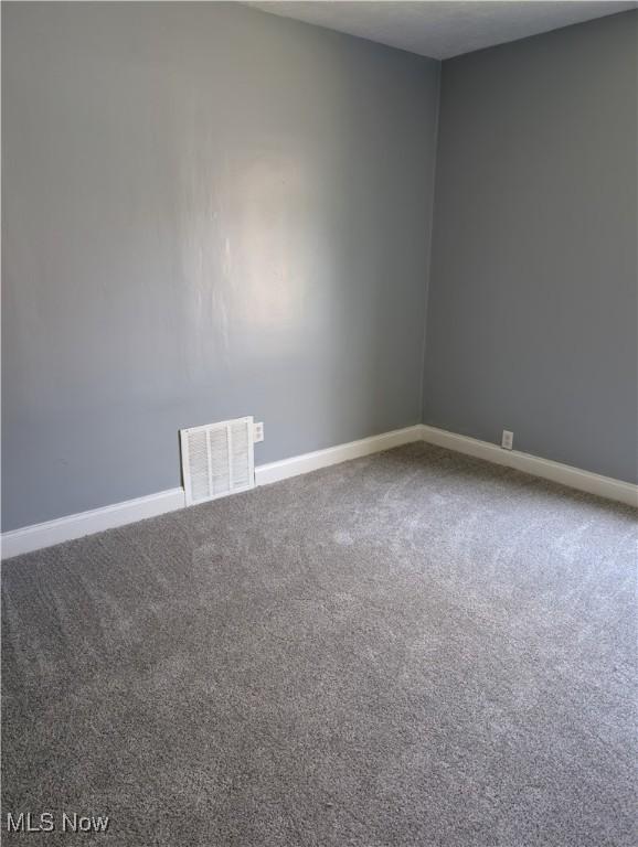 36843 Stevens Blvd, Willoughby, OH 44094 - photo 15