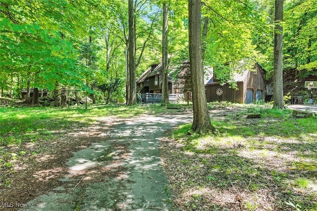 1915 Claus Rd, Vermilion, OH 44089 - view of road