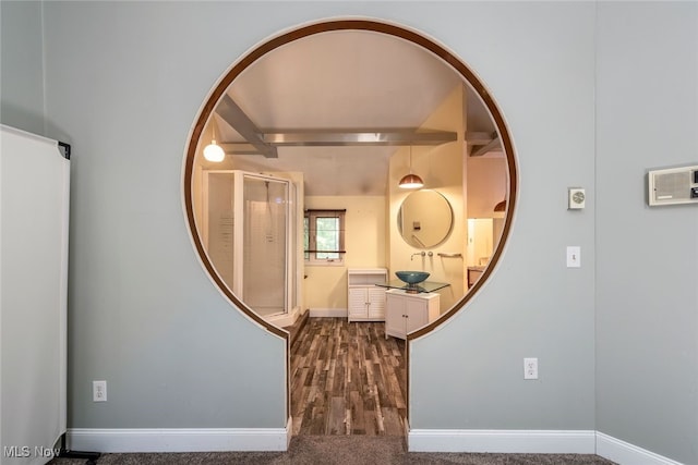 1915 Claus Rd, Vermilion, OH 44089 - corridor featuring baseboards