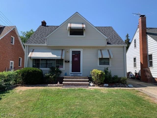 30209 Robert St, Wickliffe, OH 44092 - photo 1