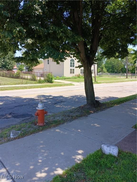 6316 Lexington Ave, Cleveland, OH 44103 - photo 5